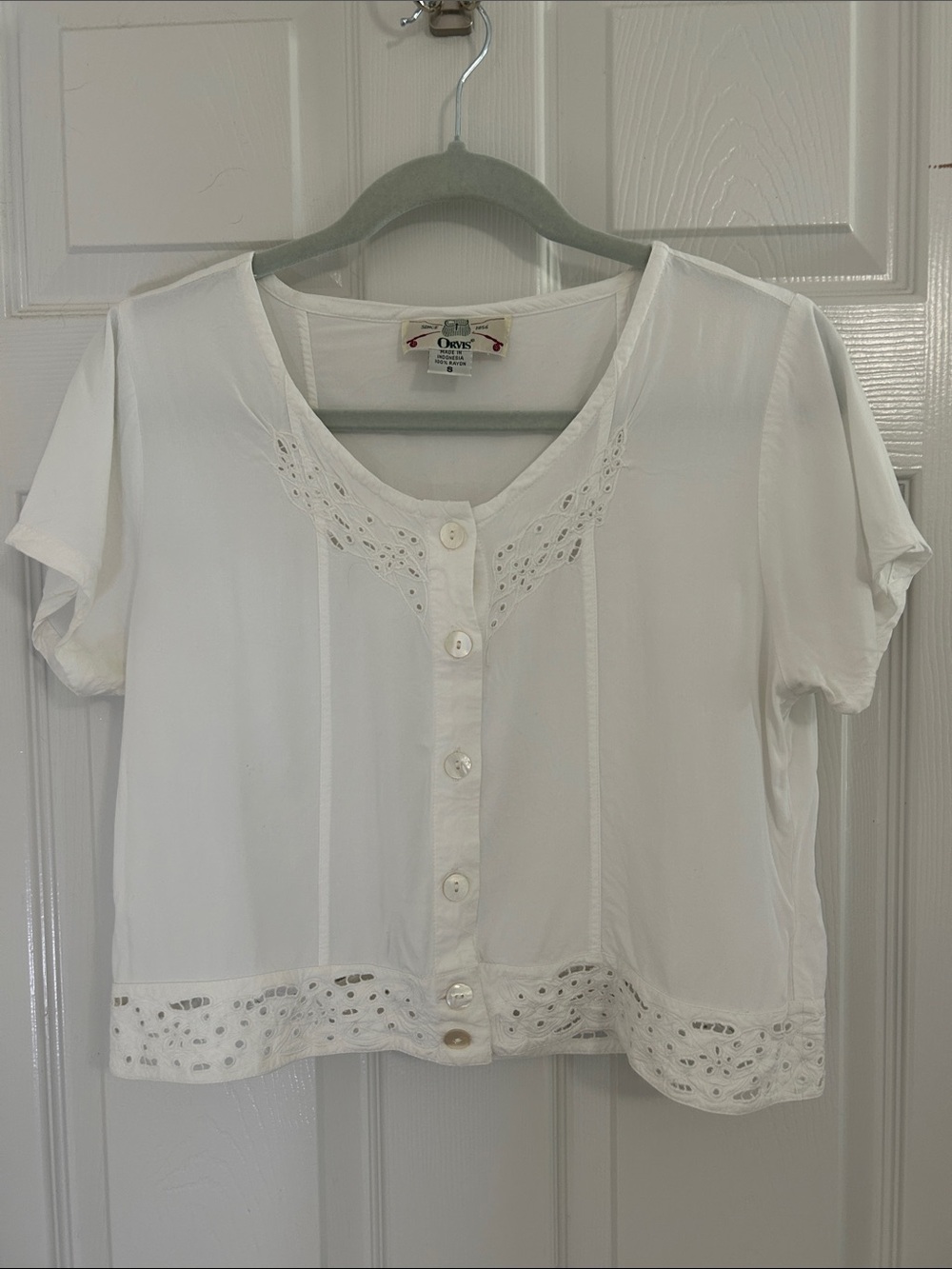 Orvis Vintage White Lace Trim Button Front Short Sleeve Top